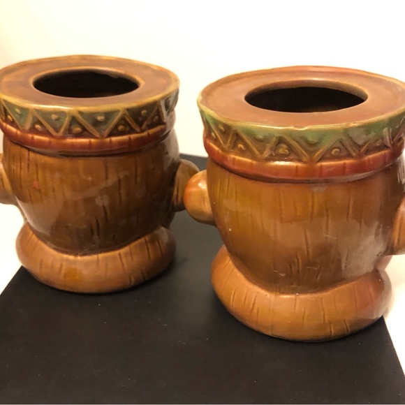 Smiling tiki heads ceramic planters (set of two) - Picture 3 of 4